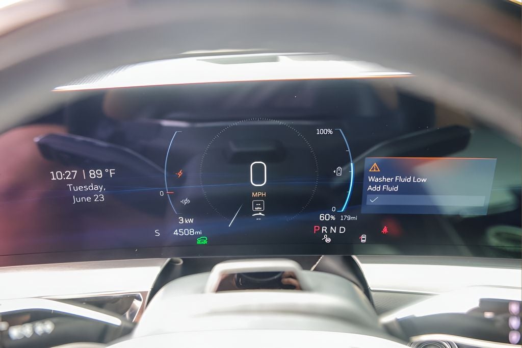 2025 Cadillac LYRIQ Sport