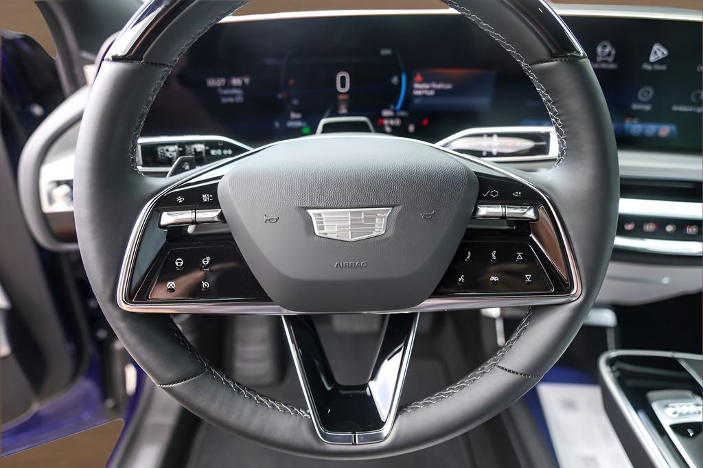 2025 Cadillac LYRIQ Sport
