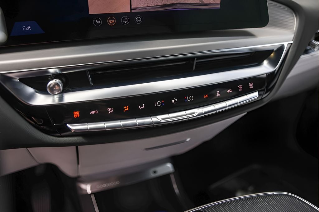 2025 Cadillac LYRIQ Sport
