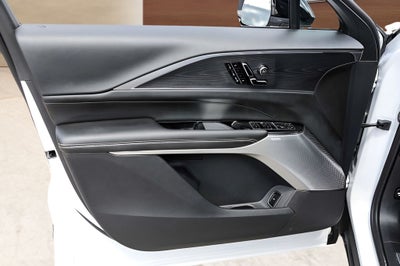 2025 Cadillac LYRIQ Sport