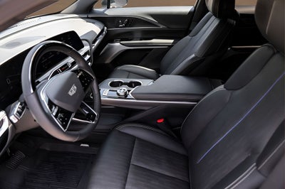 2025 Cadillac LYRIQ Sport