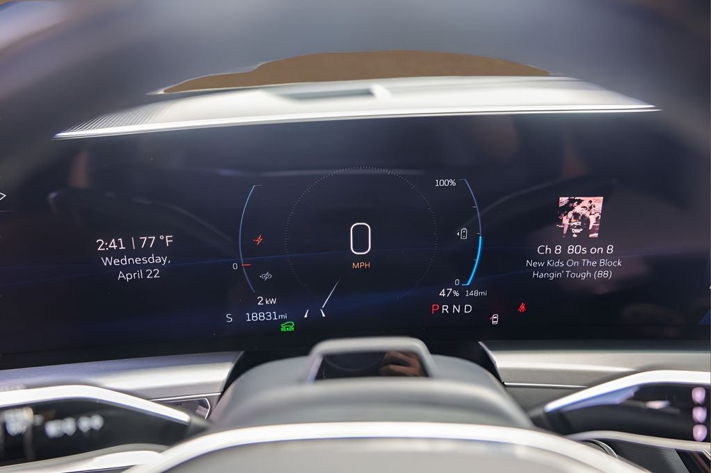 2025 Cadillac LYRIQ Sport
