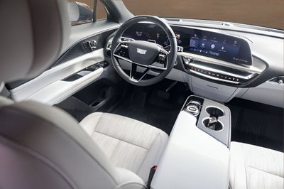 2025 Cadillac LYRIQ Sport