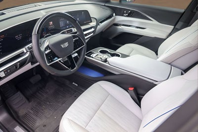 2025 Cadillac LYRIQ Sport