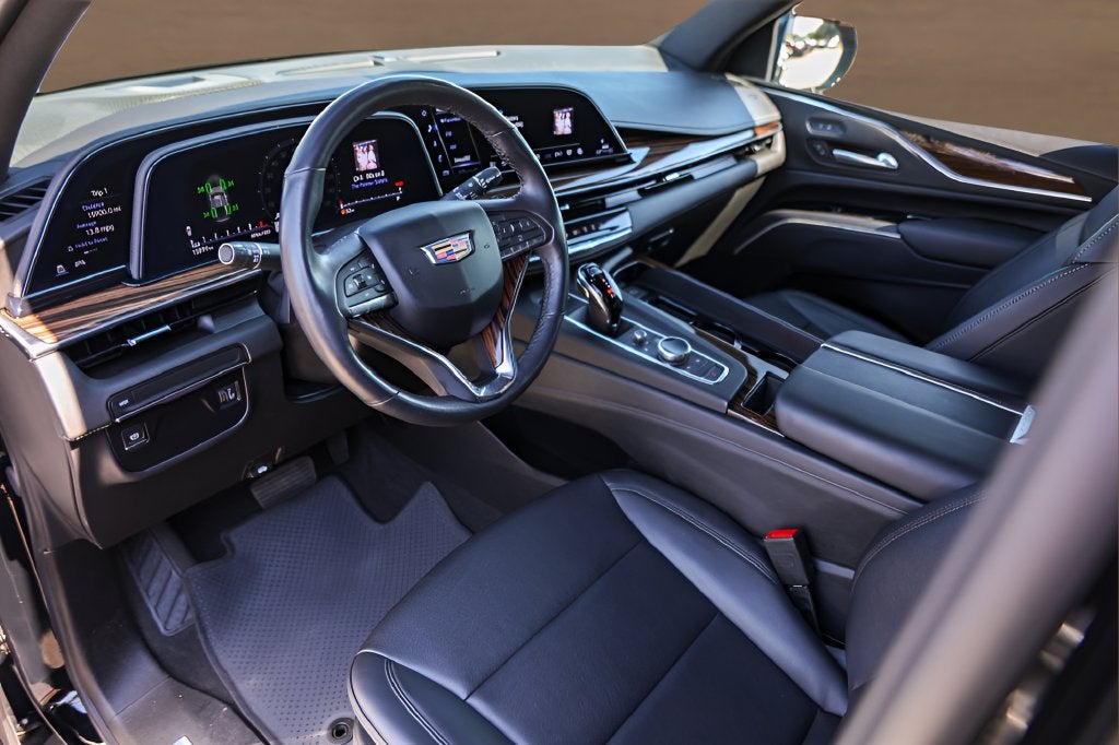 2024 Cadillac Escalade Luxury