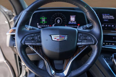 2024 Cadillac Escalade Luxury
