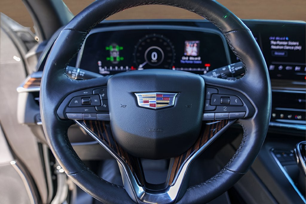 2024 Cadillac Escalade Luxury