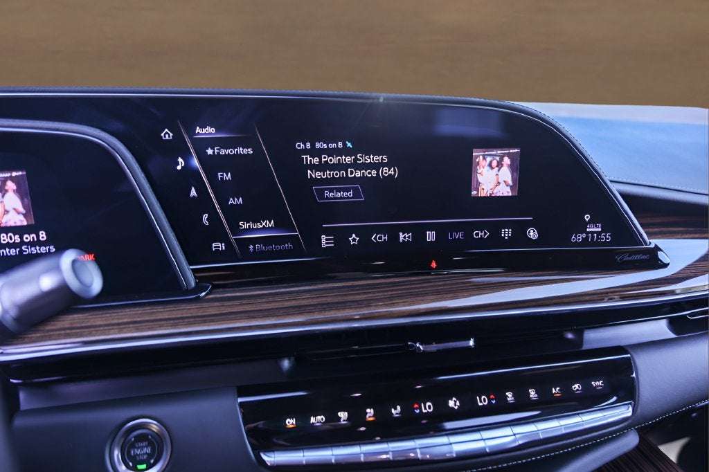 2024 Cadillac Escalade Luxury