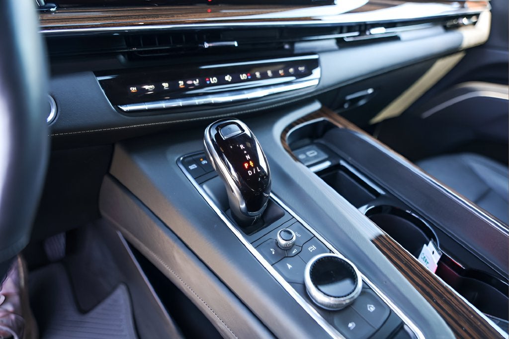 2024 Cadillac Escalade Luxury