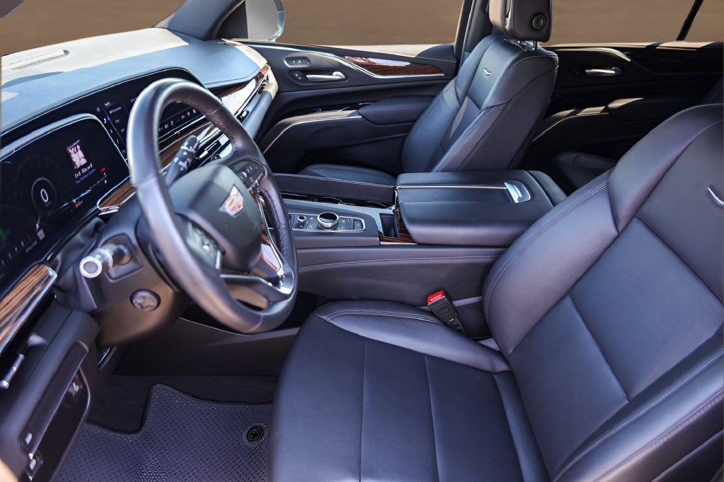 2024 Cadillac Escalade Luxury