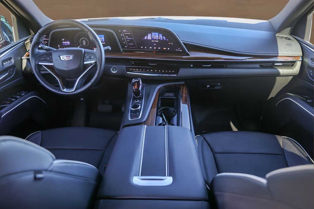 2022 Cadillac Escalade Premium Luxury