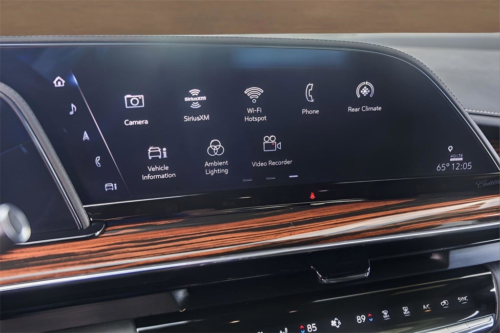 2024 Cadillac Escalade Premium Luxury