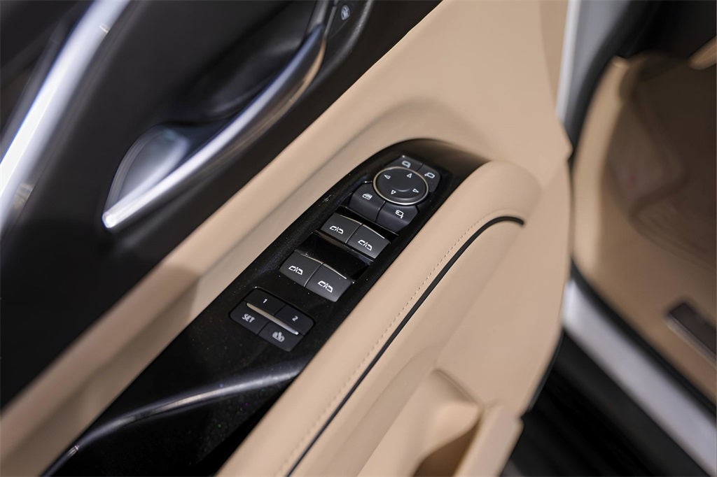 2024 Cadillac Escalade Premium Luxury
