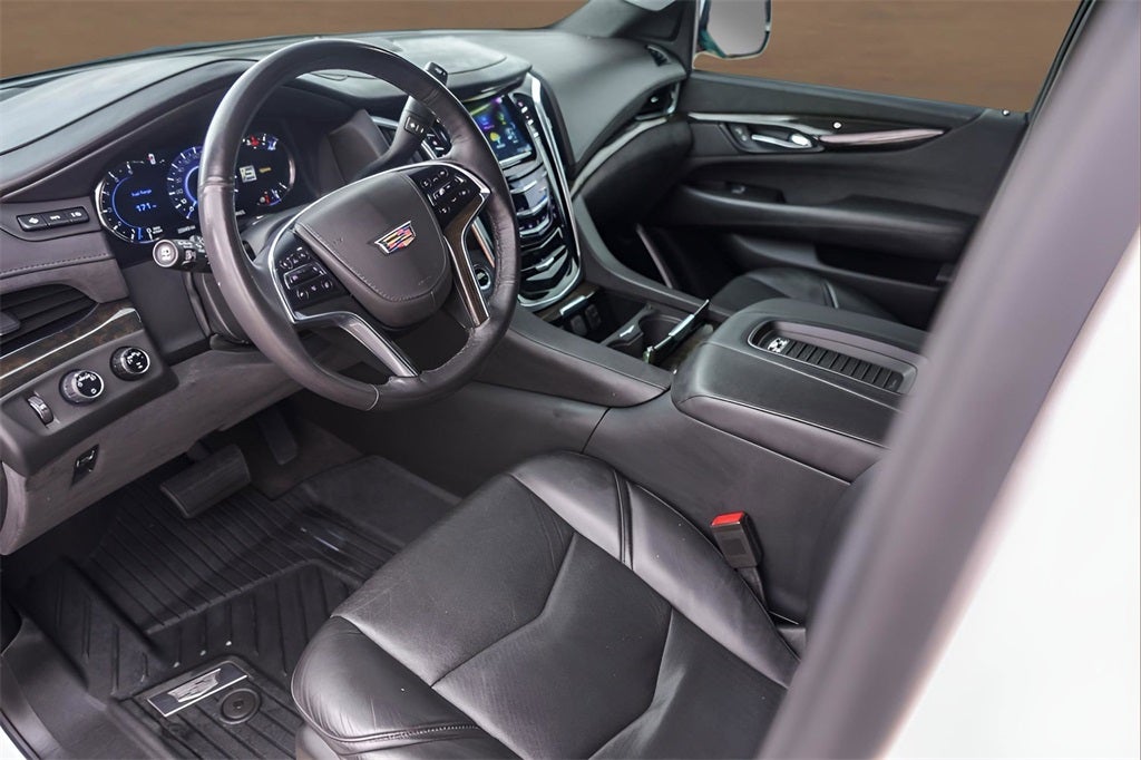 2020 Cadillac Escalade Platinum Edition