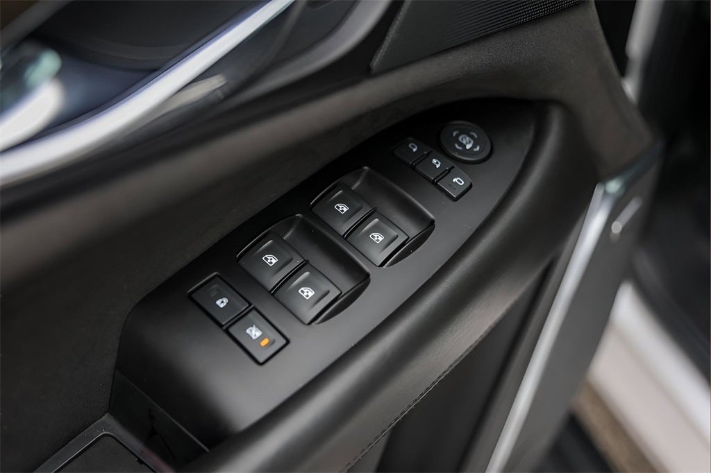 2020 Cadillac Escalade Platinum Edition