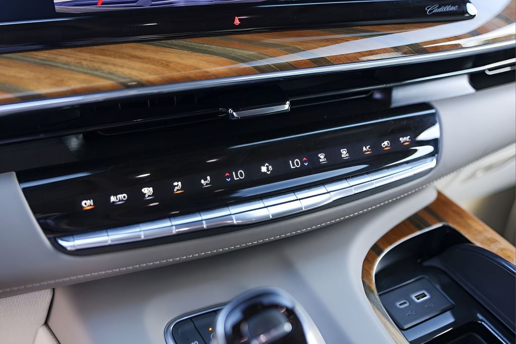 2024 Cadillac Escalade Premium Luxury Platinum
