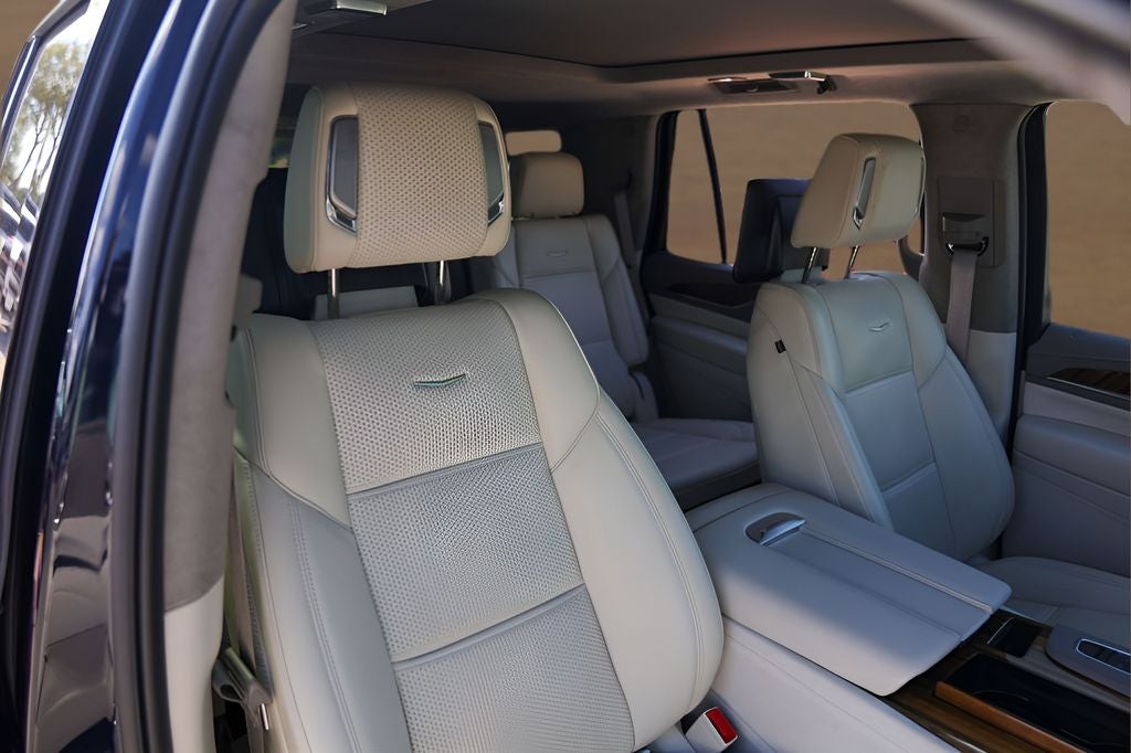 2024 Cadillac Escalade Premium Luxury Platinum