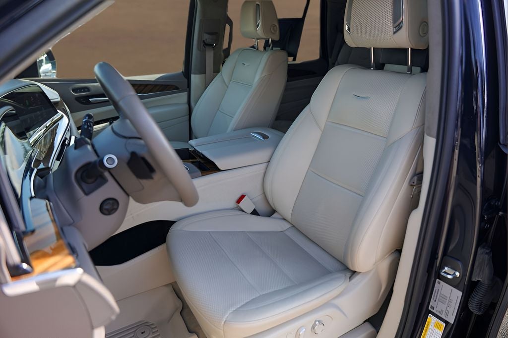 2024 Cadillac Escalade Premium Luxury Platinum