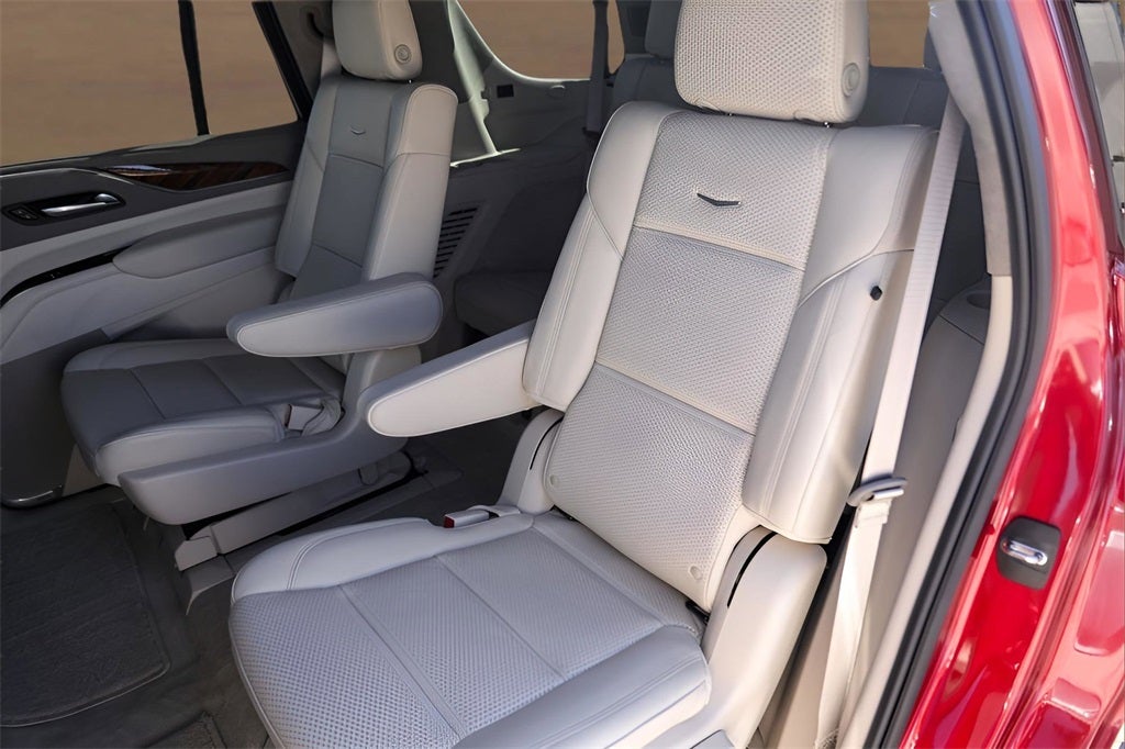 2024 Cadillac Escalade Premium Luxury Platinum