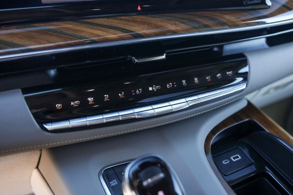 2024 Cadillac Escalade Premium Luxury Platinum