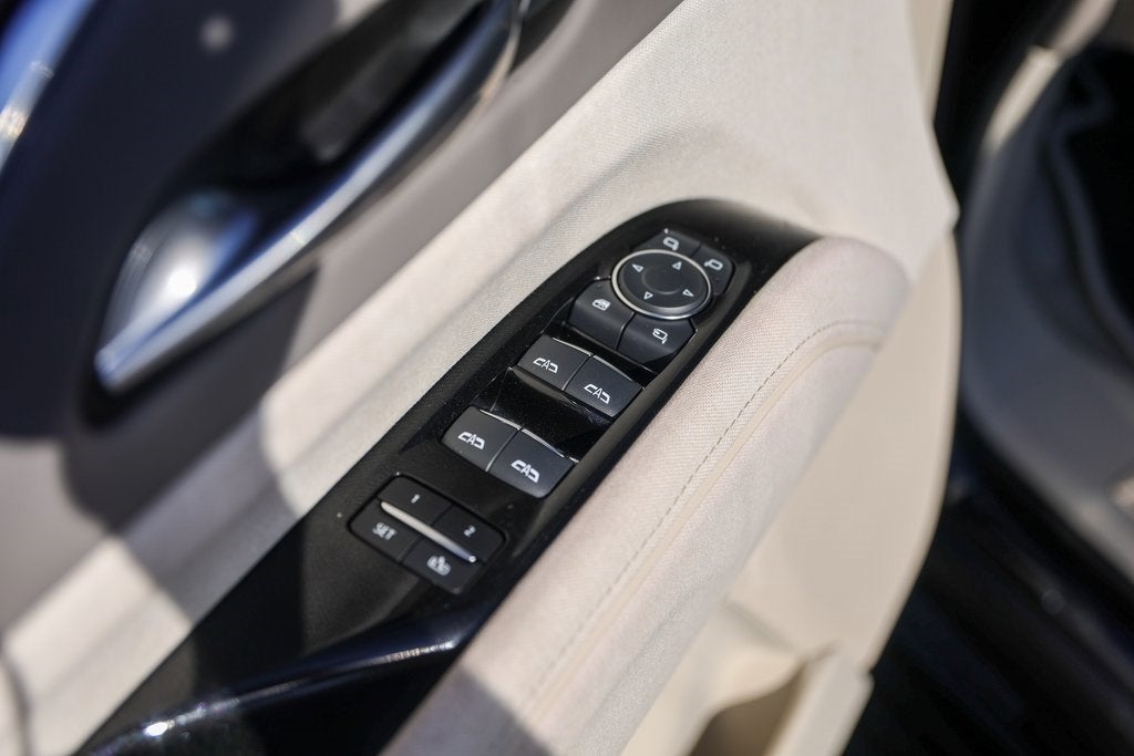 2024 Cadillac Escalade Premium Luxury Platinum