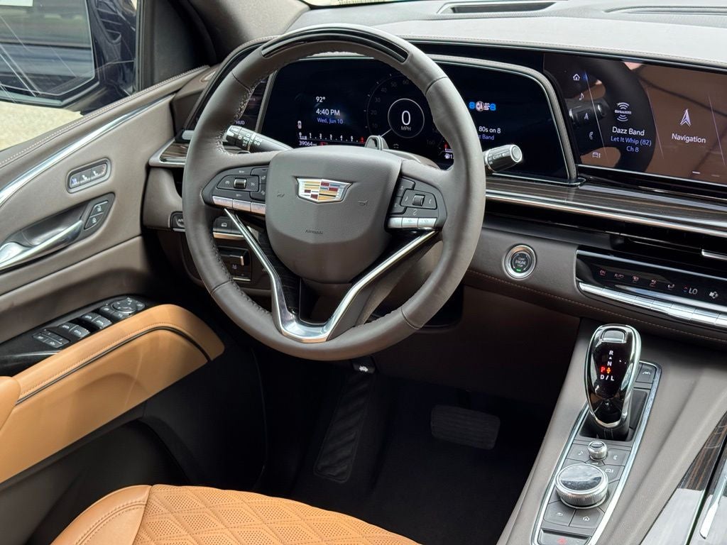 2024 Cadillac Escalade Sport