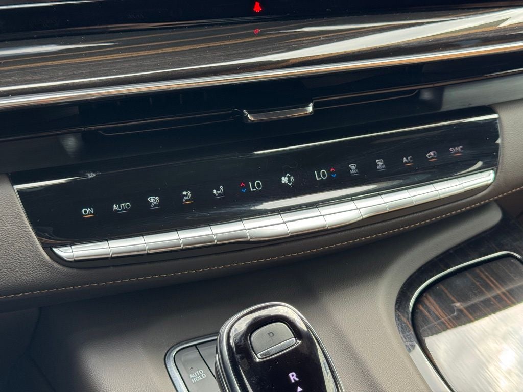 2024 Cadillac Escalade Sport