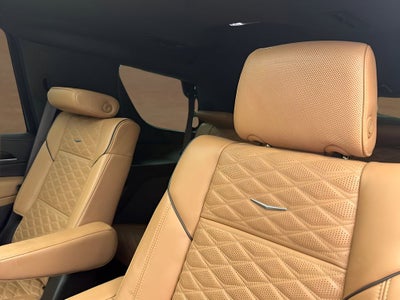 2024 Cadillac Escalade Sport