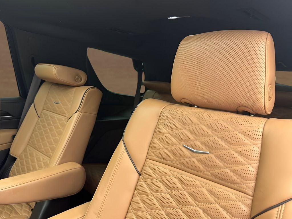 2024 Cadillac Escalade Sport