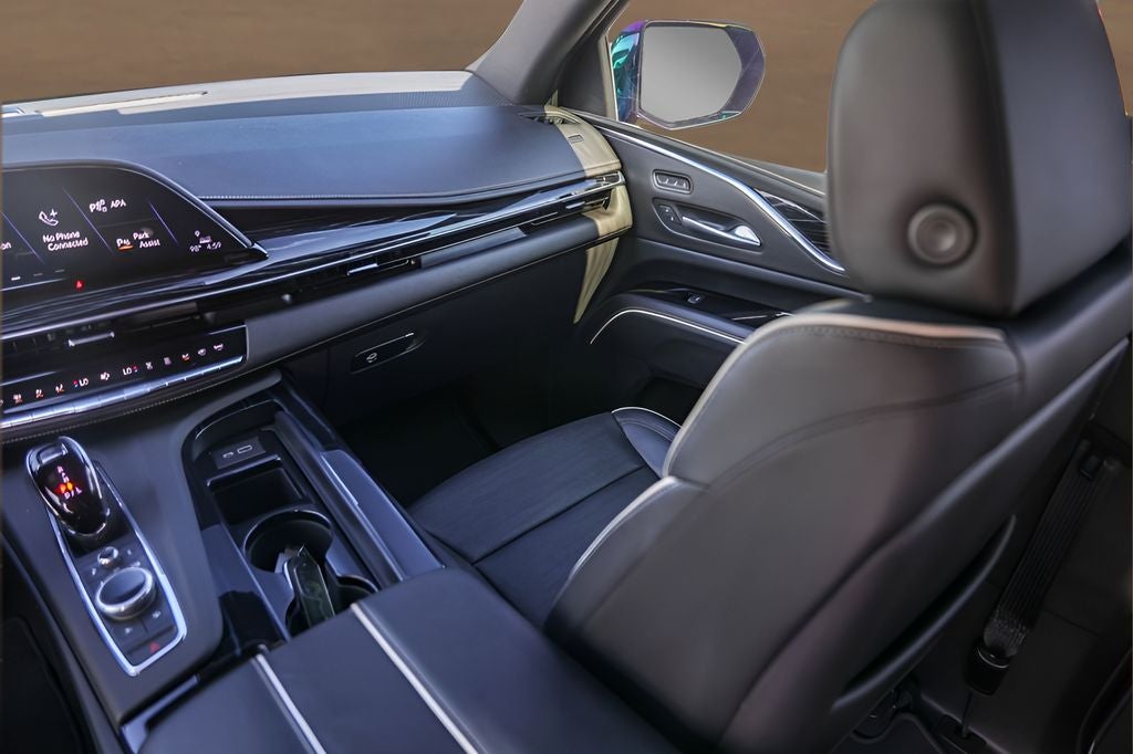 2022 Cadillac Escalade Sport