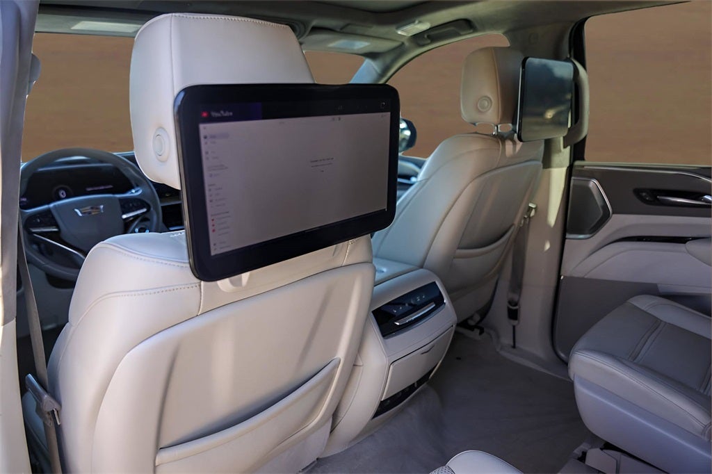 2023 Cadillac Escalade Sport Platinum