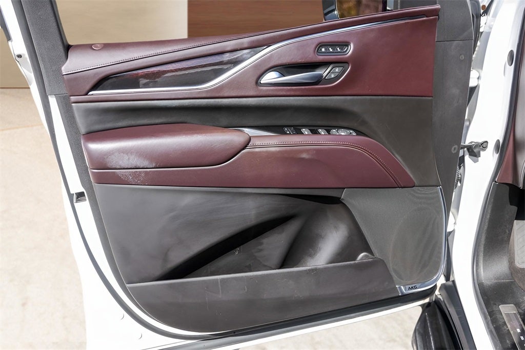 2023 Cadillac Escalade Sport Platinum