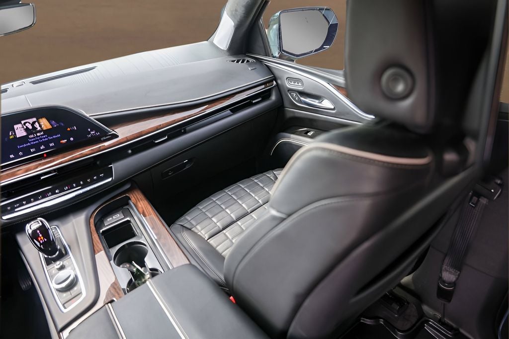 2023 Cadillac Escalade Sport Platinum