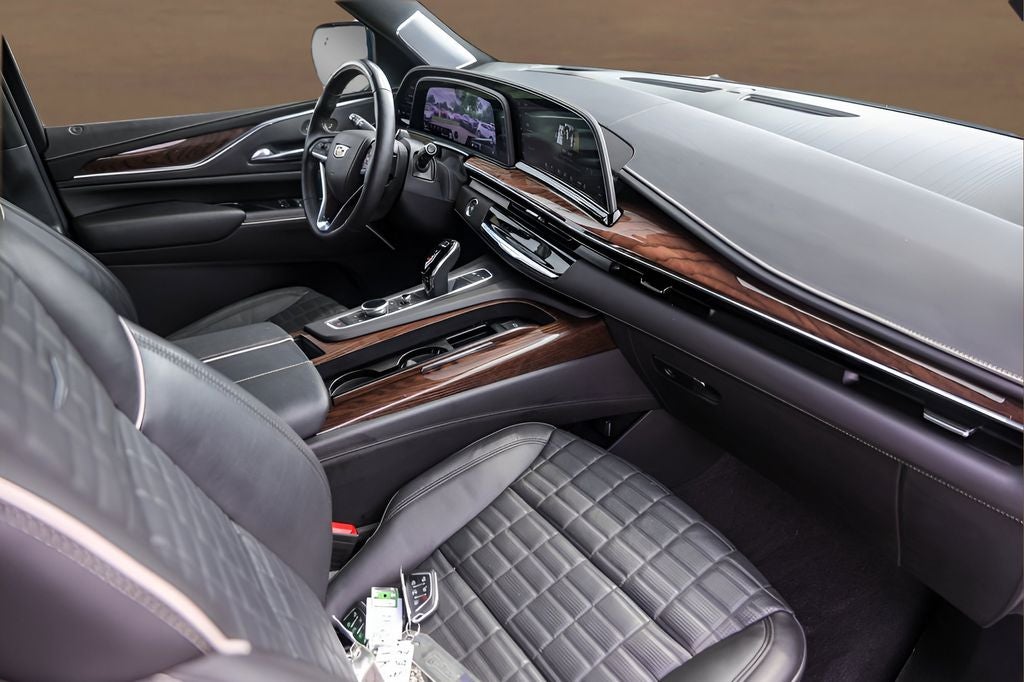 2023 Cadillac Escalade Sport Platinum