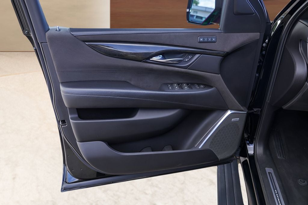 2018 Cadillac Escalade ESV Platinum Edition