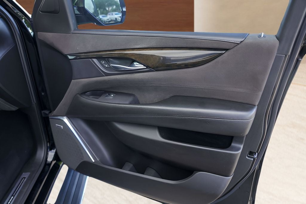 2018 Cadillac Escalade ESV Platinum Edition