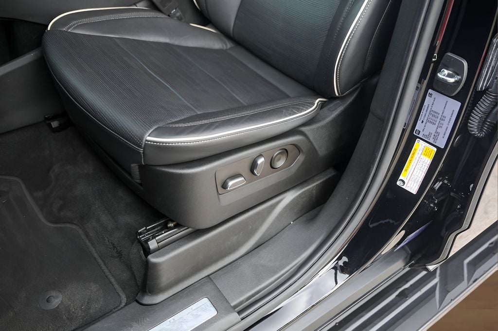2022 Cadillac Escalade ESV Premium