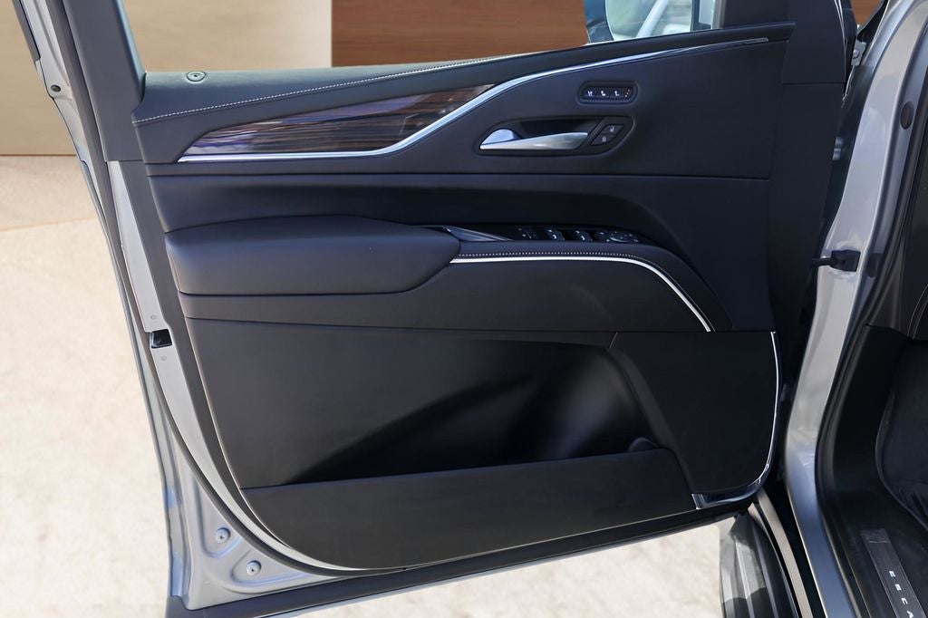 2024 Cadillac Escalade ESV Premium