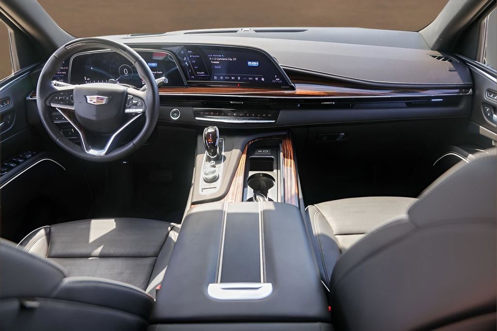 2024 Cadillac Escalade ESV Premium