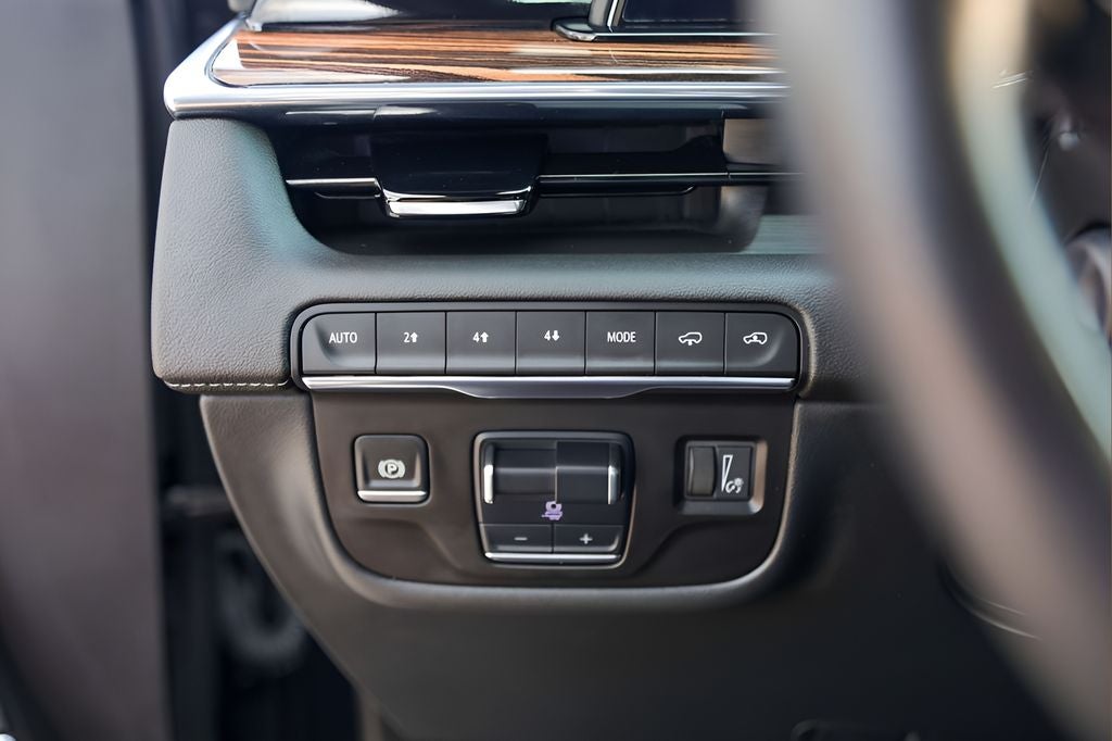 2024 Cadillac Escalade ESV Premium