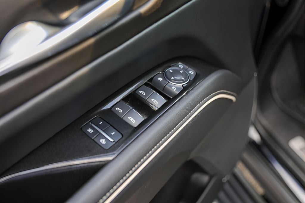 2024 Cadillac Escalade ESV Premium