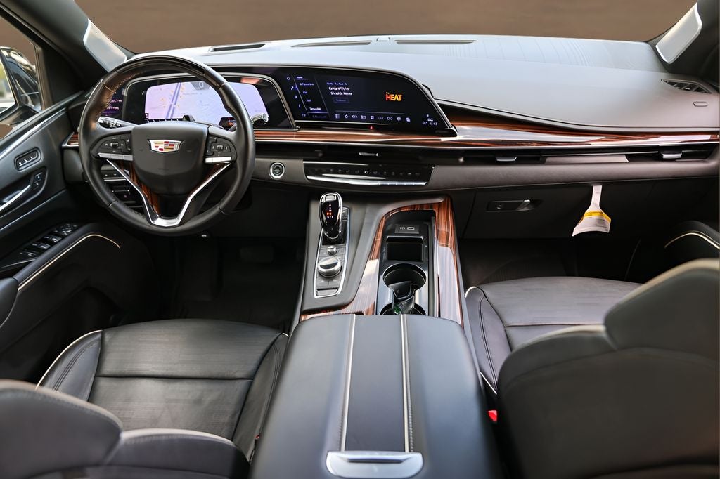 2024 Cadillac Escalade ESV Premium
