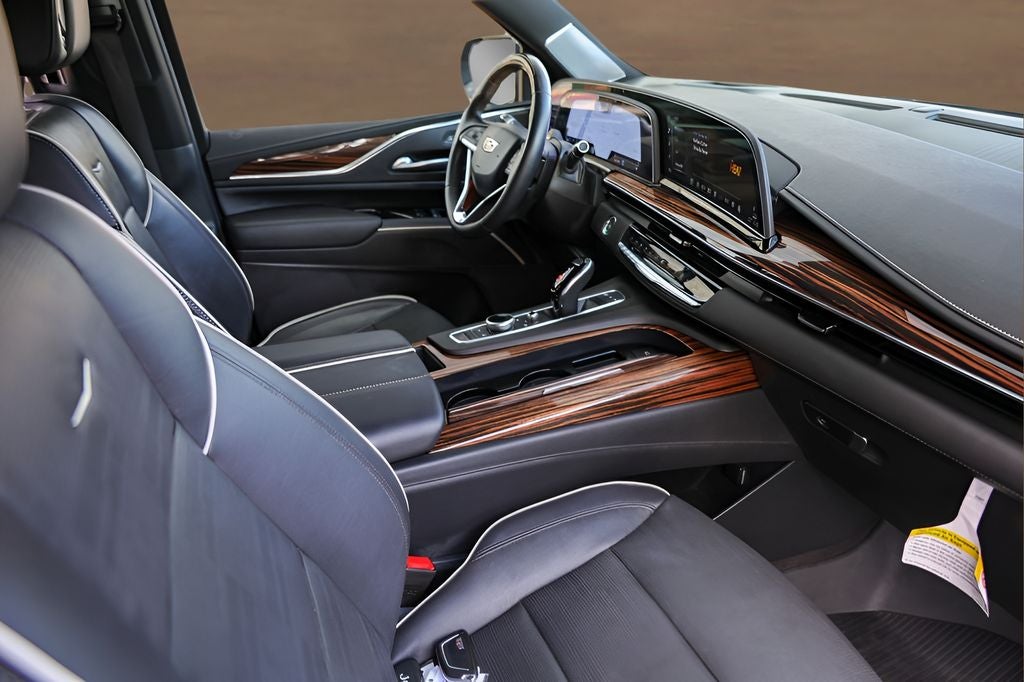 2024 Cadillac Escalade ESV Premium