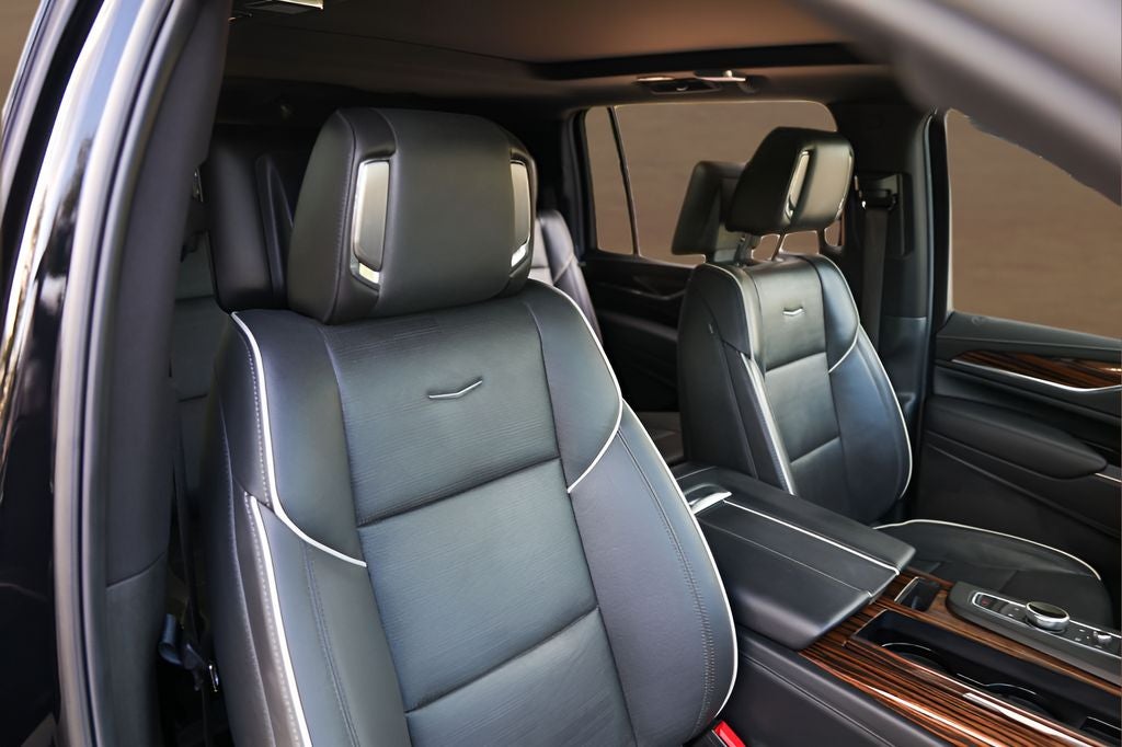 2024 Cadillac Escalade ESV Premium