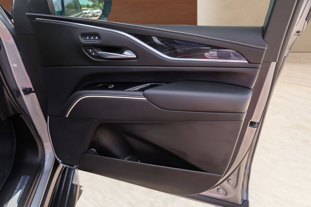 2024 Cadillac Escalade ESV Sport