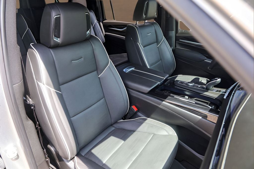 2024 Cadillac Escalade ESV Sport