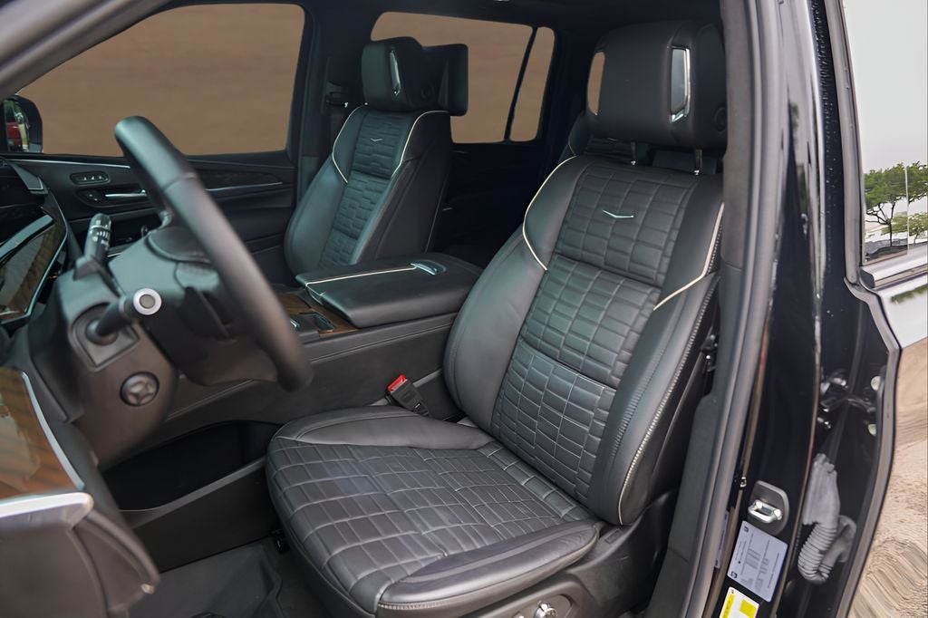 2023 Cadillac Escalade ESV Sport Platinum