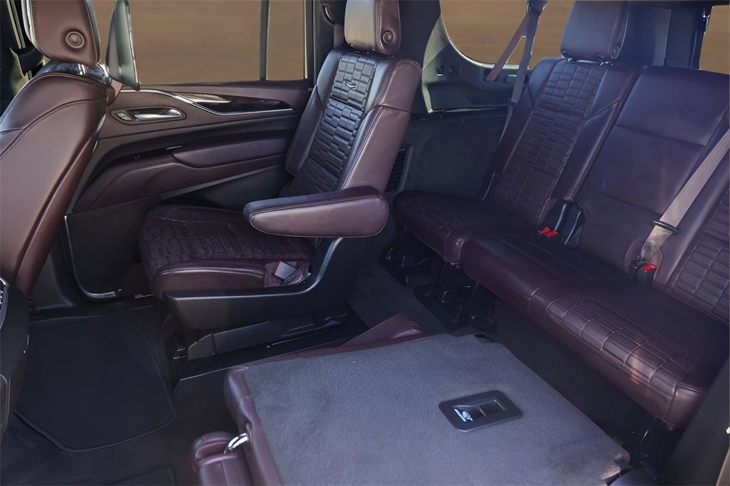 2024 Cadillac Escalade ESV Sport Platinum