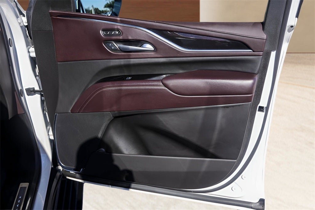 2024 Cadillac Escalade ESV Sport Platinum