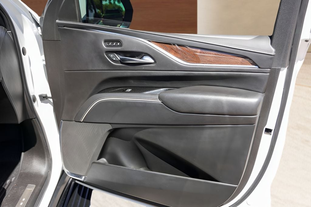 2022 Cadillac Escalade ESV Sport Platinum
